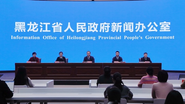 新闻发布会现场。张澍摄