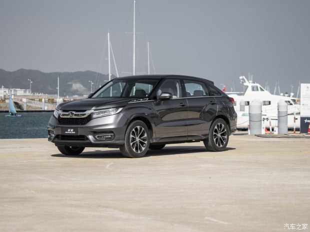 广汽本田 冠道 2017款 240TURBO 两驱豪华版 广汽本田 冠道 2017款 240TURBO 两驱豪华版