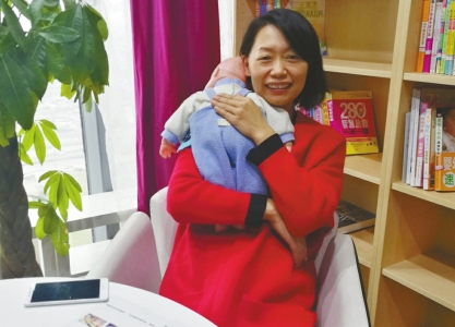 80后大学老师“炼”成月嫂 身价3万 80后大学老师“炼”成月嫂 身价3万