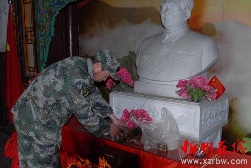 五台山一个退役老兵过中国圣诞节