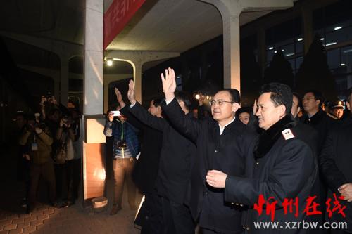 太原--北京五台山号列车正式开行-忻州在线 忻