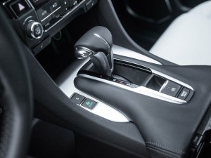 广汽本田 冠道 2017款 240TURBO 两驱尊享版 广汽本田 冠道 2017款 240TURBO 两驱尊享版