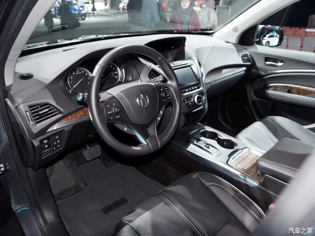 讴歌(进口) 讴歌MDX 2017款 基本型 讴歌(进口) 讴歌MDX 2017款 基本型