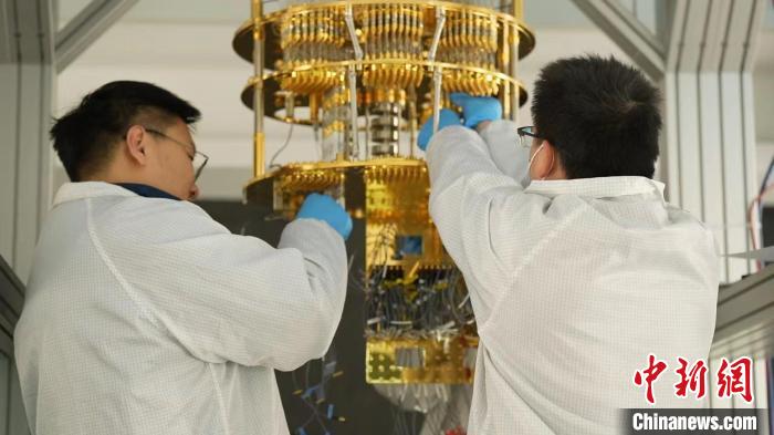 （高质量发展调研行）“祖冲之号”量子计算云平台发布接入176比特量子计算机