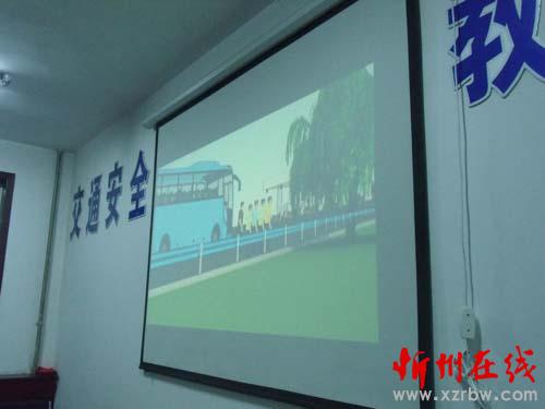 原平交警队办夜校为春运驾驶员充电-忻州在