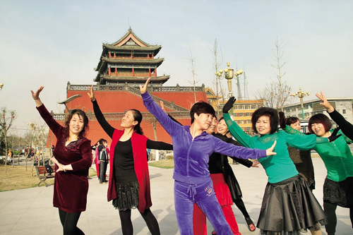 群文之星续卫华