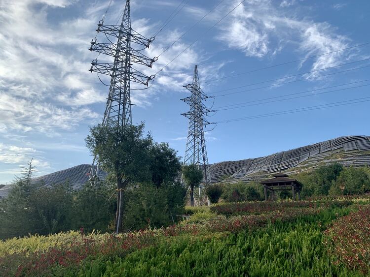 【中国梦&middot;黄河情】以生态文明为引领 山西芮城走出发展新路子_fororder_2 光伏基地